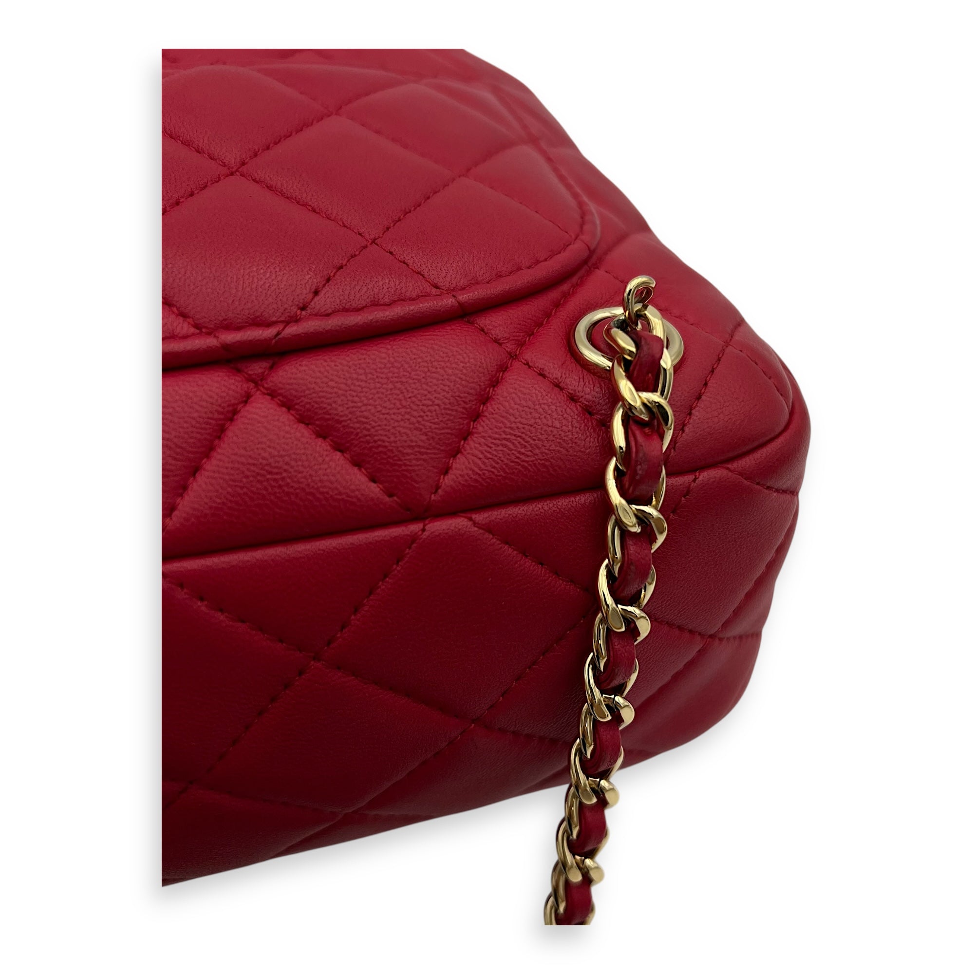 Chanel Seoul Red Backpack in Lambskin, Gold hardware_9