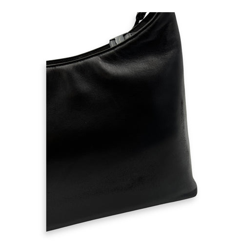 Salvatore Ferragamo Others Shoulder Bag Black in Calfskin, Silver hardware_9