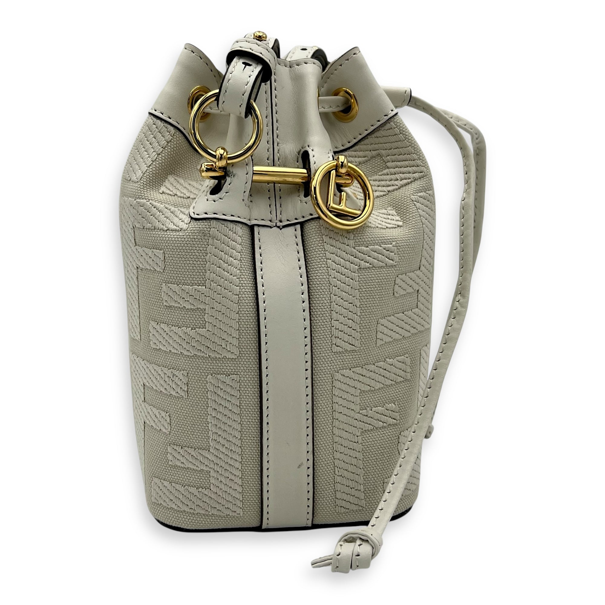 Fendi Mon Tresor Mini White Bucket Bag in Canvas, Silver hardware_3