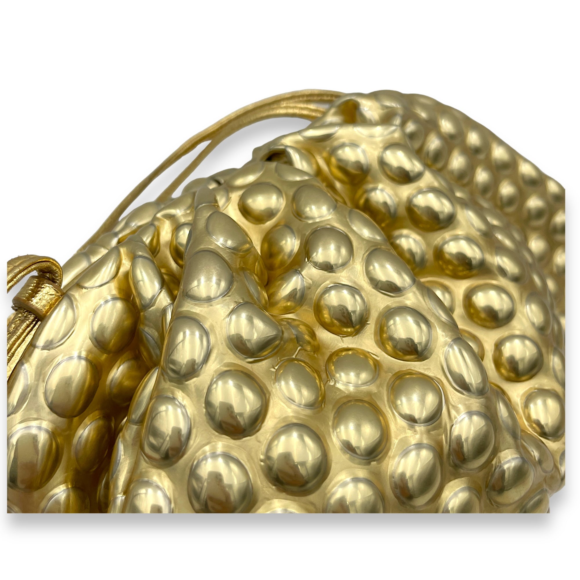 Metallic Pouch Crossbody Bag Gold in Patent Leather