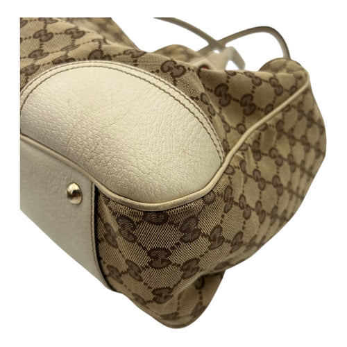 Gucci GG Shoulder Bag White in Canvas, Gold hardware_13