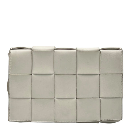 Bottega Veneta Cassette Crossbody Bag White in Calfskin, Silver hardware_1