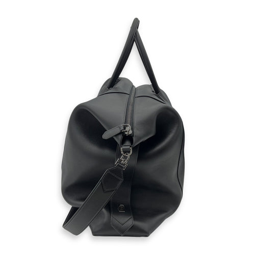 Givenchy Antigona Maxi Black Duffle Bag in Calfskin, Silver hardware_3