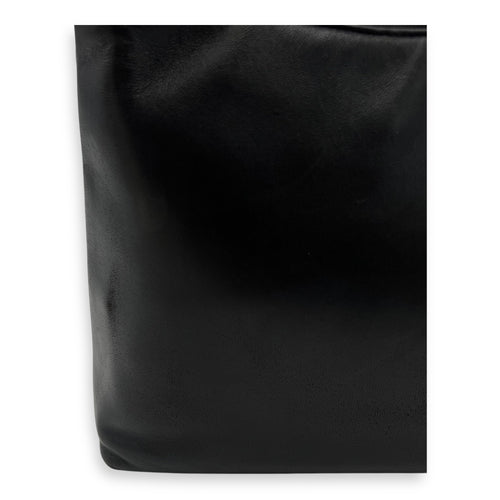 Salvatore Ferragamo Others Shoulder Bag Black in Calfskin, Silver hardware_8