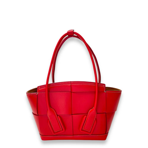 Arco Tote Bag Red in Lambskin, Silver hardware