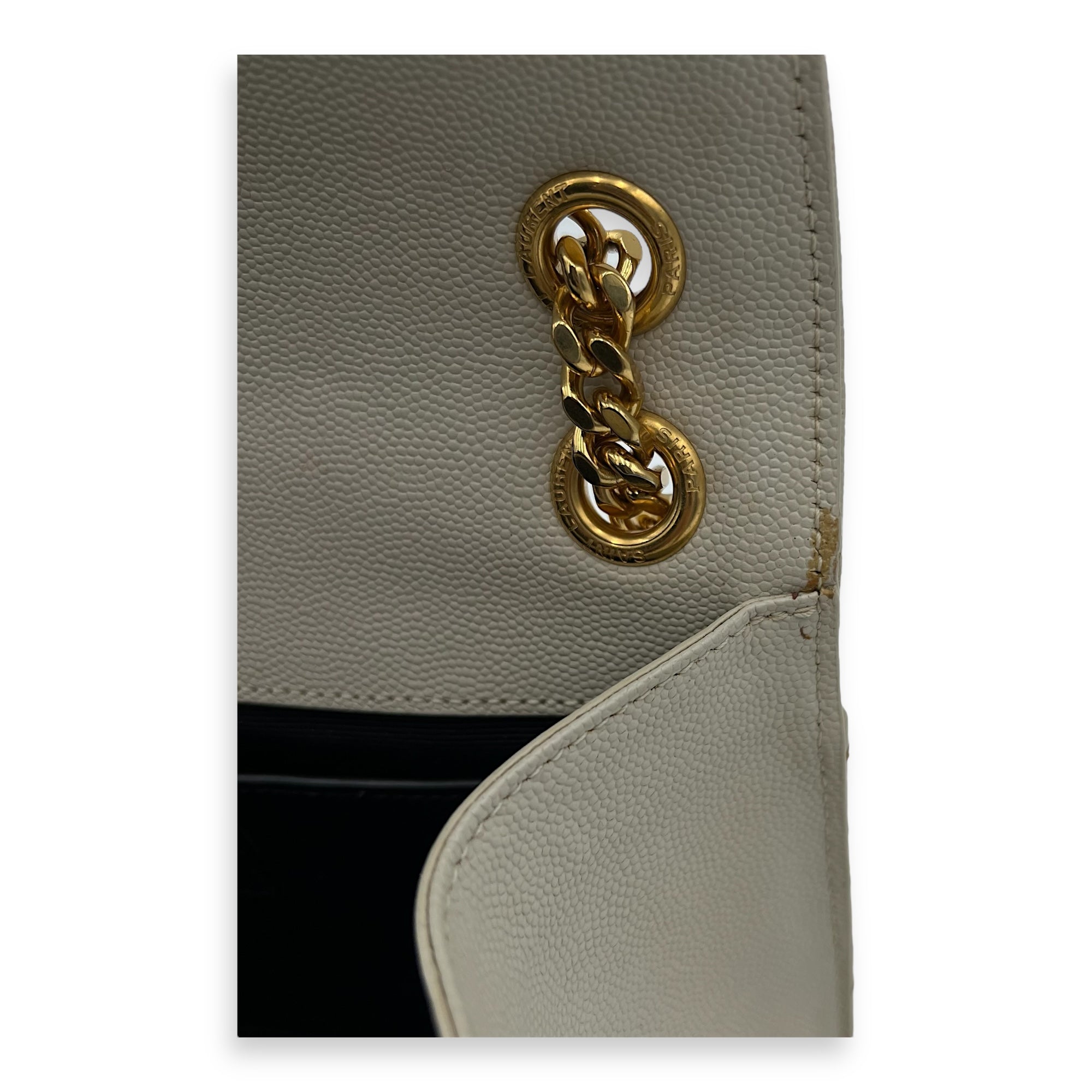 Saint Laurent Envelope Shoulder Bag White in Caviar Leather, Gold hardware_8