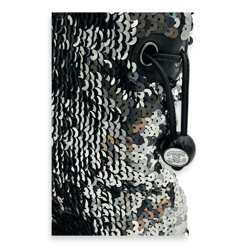 Chanel CC Tote Bag Silver in Sequins, Silver hardware_7