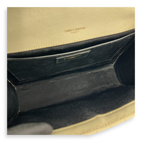Saint Laurent Envelope Shoulder Bag White in Caviar Leather, Gold hardware_6