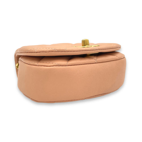 Chain Clutch Mini Beige Crossbody Bag in Lambskin, Gold hardware