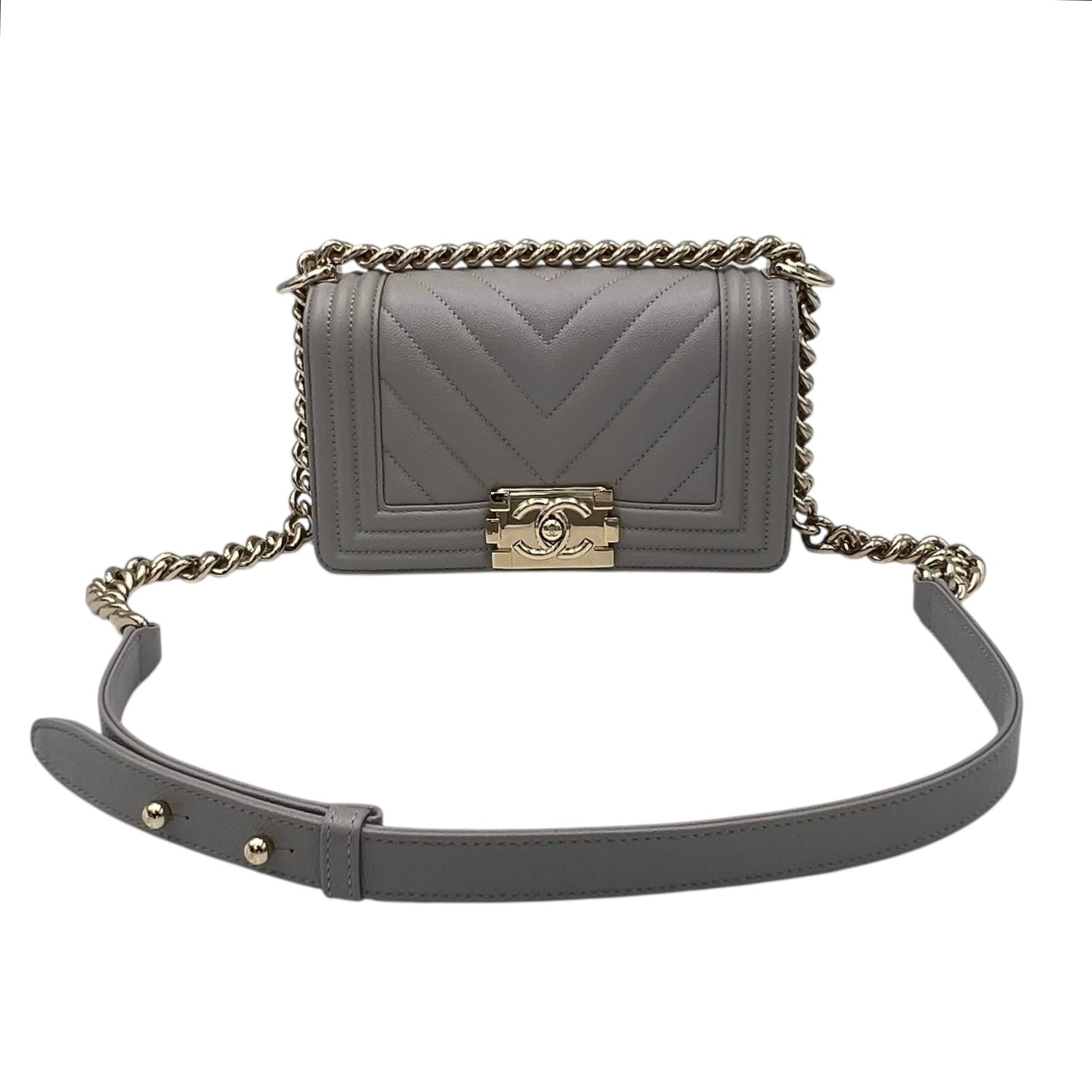Chanel Chevron Quilted Boy Small Grey Shoulder Bag in Caviar Leather, Gold hardware_7