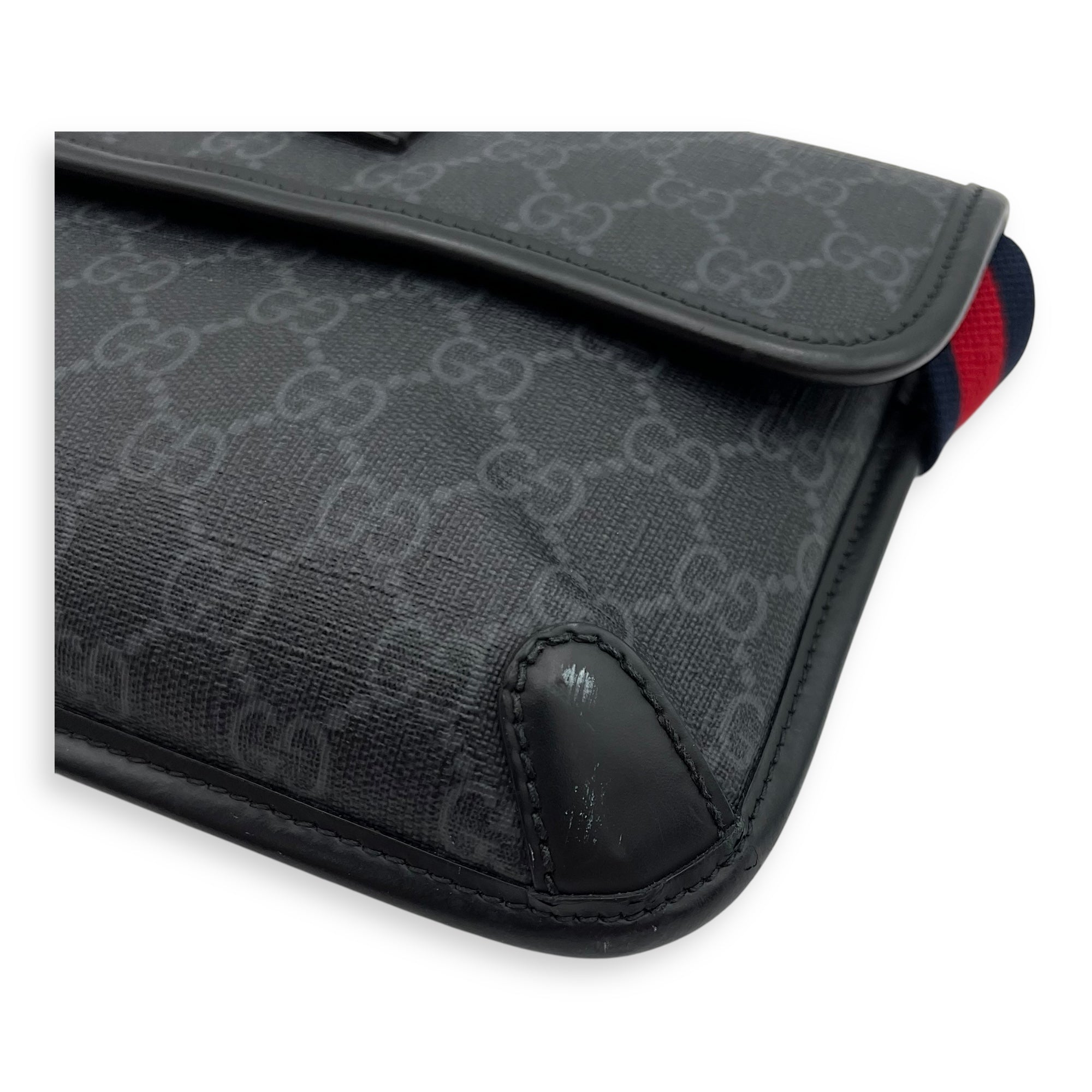 Gucci GG Supreme Belt Bag Black in Monogram Coated Canvas, Silver hardware_7
