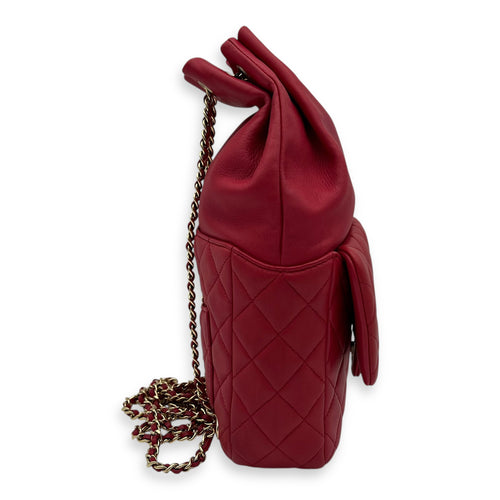 Chanel Seoul Red Backpack in Lambskin, Gold hardware_3