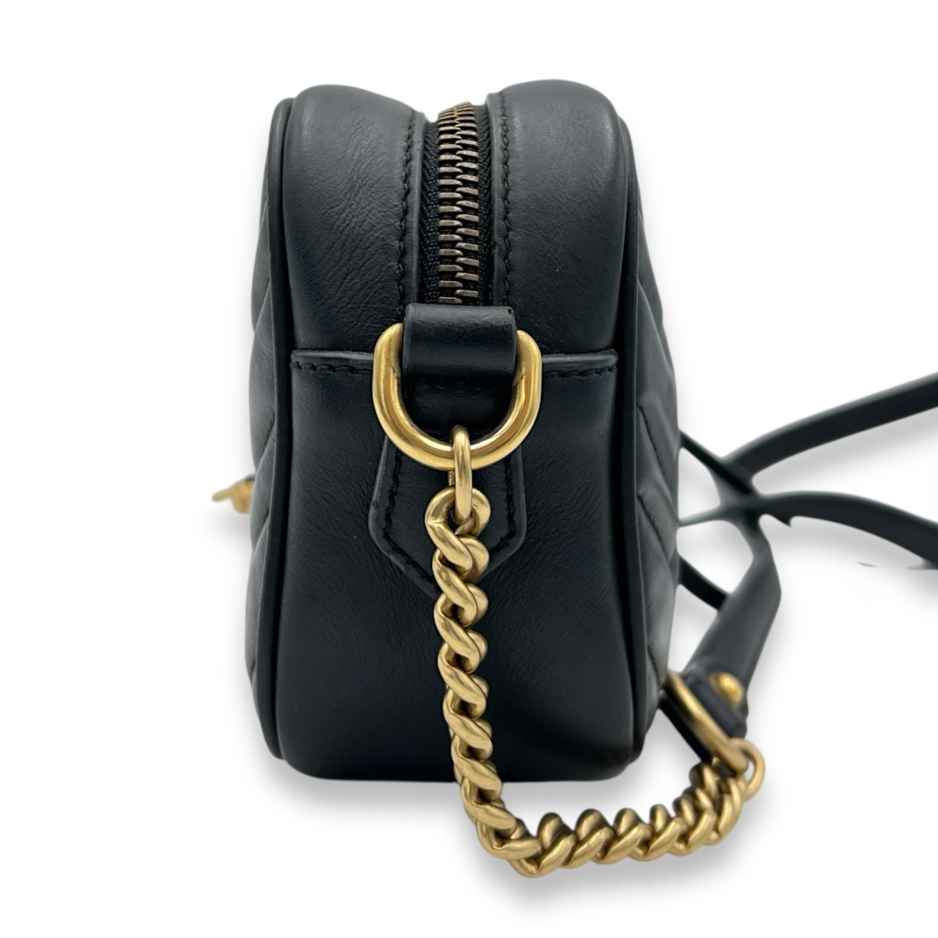 Gucci GG Marmont Crossbody Bag Mini Black in Calfskin, Gold hardware_4