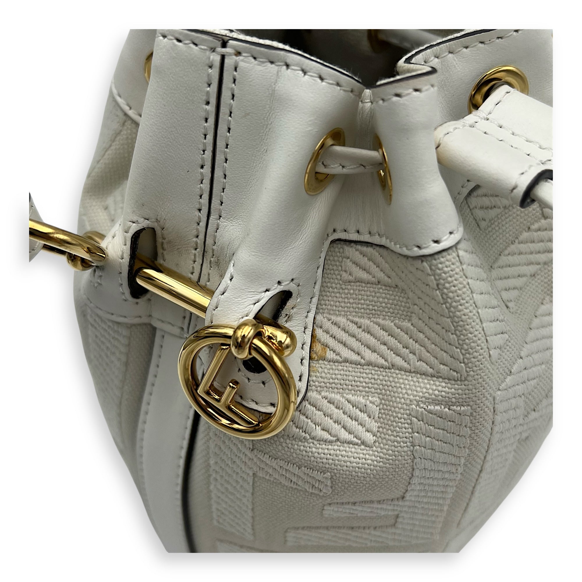 Fendi Mon Tresor Mini White Bucket Bag in Canvas, Silver hardware_9