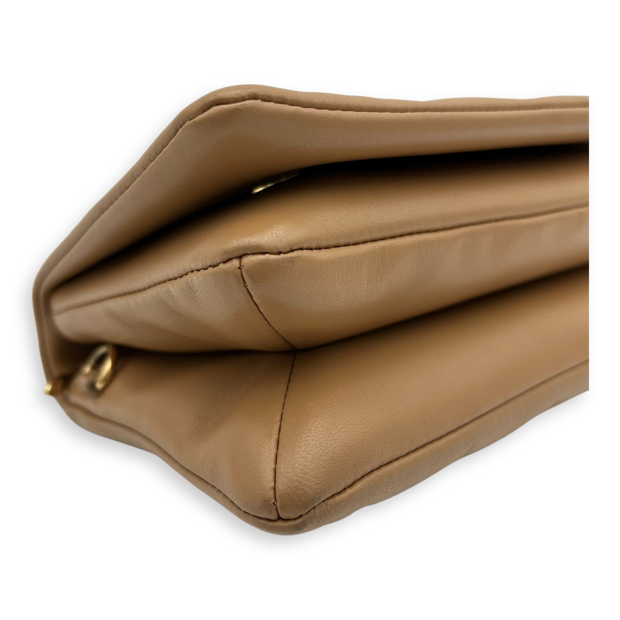 Louis Vuitton Pochette Crossbody Bag Small Gold in Calfskin, Gold hardware_8