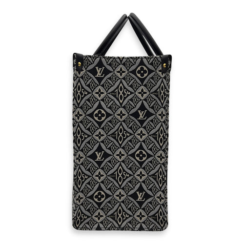 Louis Vuitton OnTheGo Tote Bag Black in Canvas, Gold hardware_3