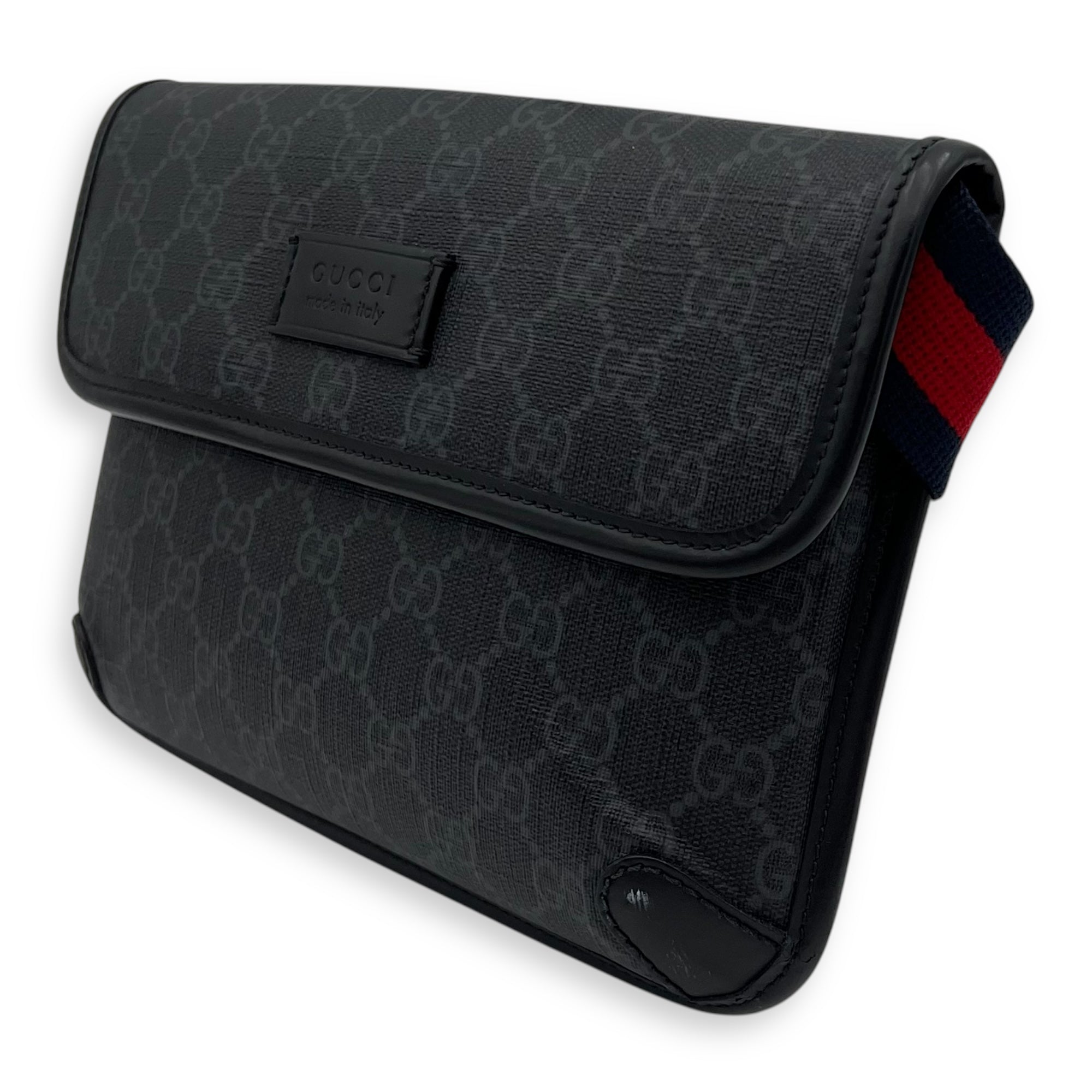 Gucci GG Supreme Belt Bag Black in Monogram Coated Canvas, Silver hardware_4