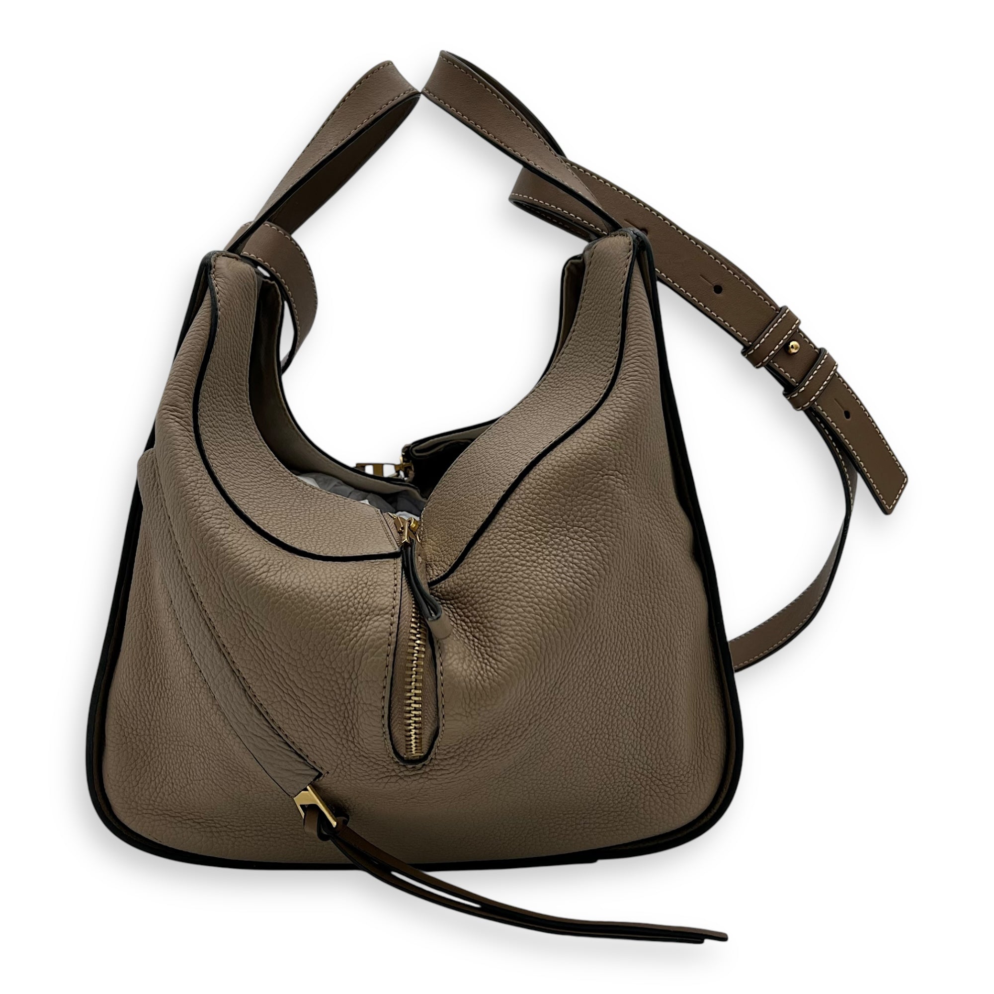Loewe Hammock Medium Beige Top Handle Bag in Calfskin, Gold hardware_4