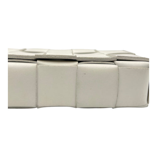 Bottega Veneta Cassette Crossbody Bag White in Calfskin, Silver hardware_7