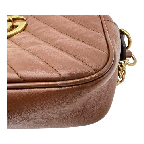 Gucci GG Marmont Shoulder Bag Gold in Calfskin, Gold hardware_8