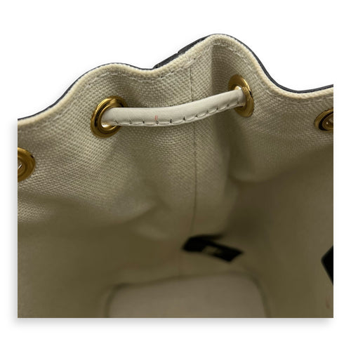 Fendi Mon Tresor Mini White Bucket Bag in Canvas, Silver hardware_7