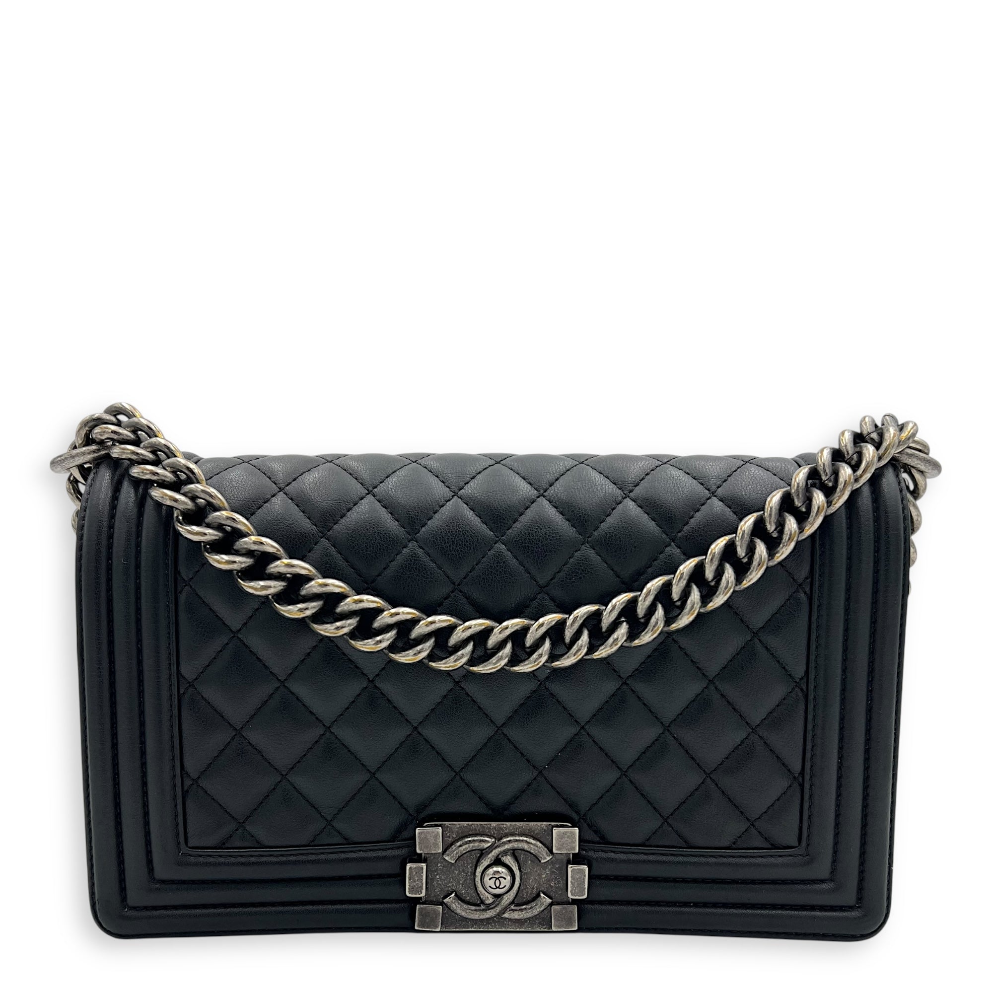 Chanel Boy Medium Black Shoulder Bag in Lambskin, Ruthenium hardware_1