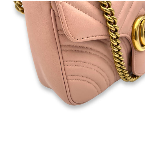 GG Marmont Shoulder Bag Small Pink in Calfskin, Gold hardware