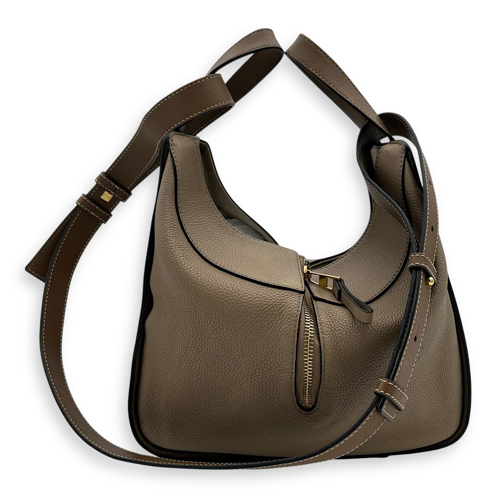 Loewe Hammock Medium Beige Top Handle Bag in Calfskin, Gold hardware_3