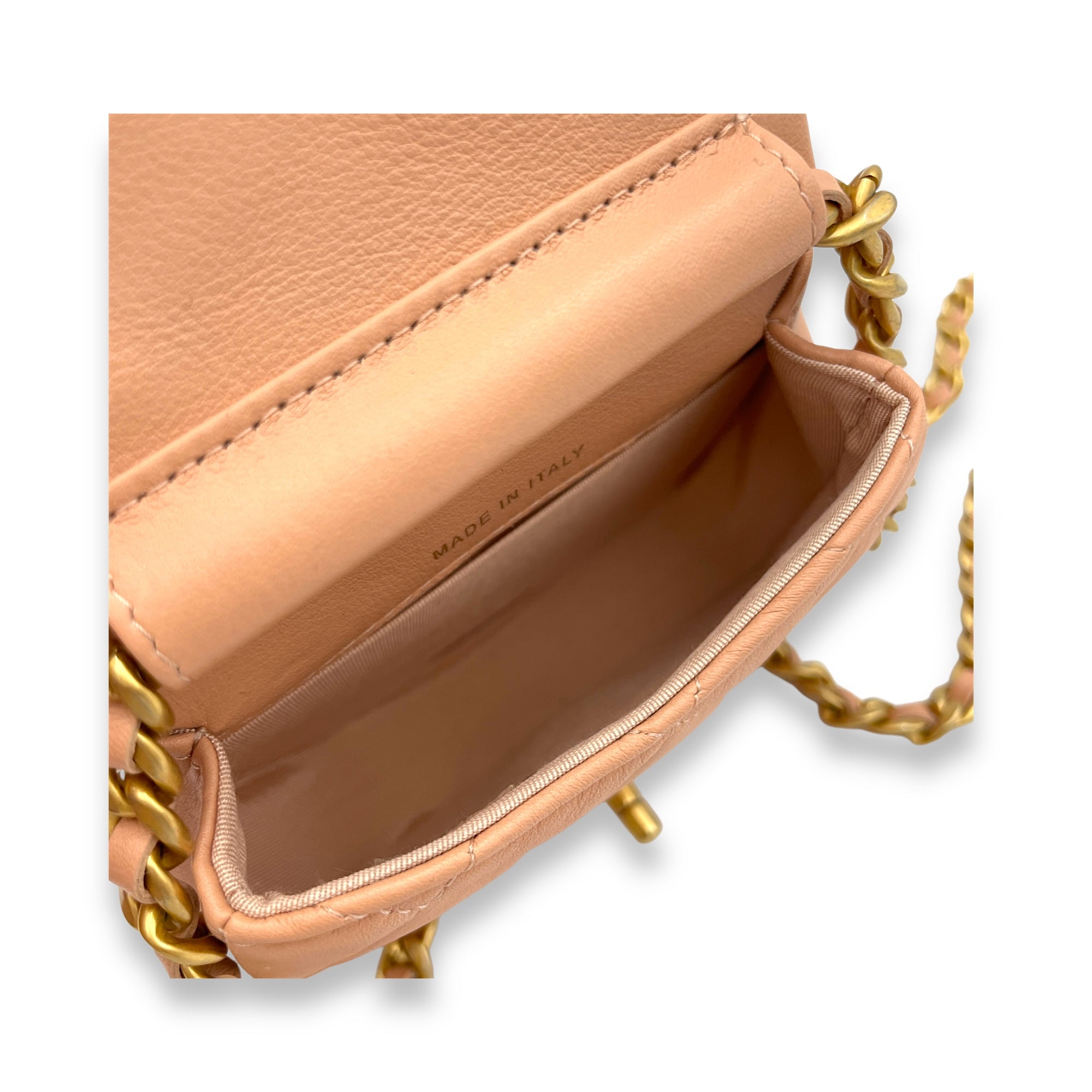 Chain Clutch Mini Beige Crossbody Bag in Lambskin, Gold hardware