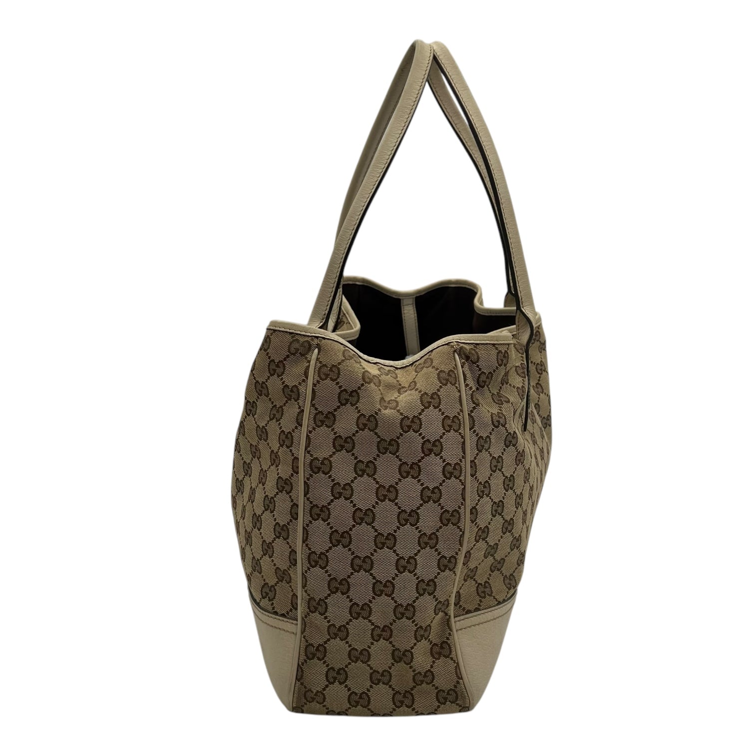 Gucci GG Shoulder Bag White in Canvas, Gold hardware_3
