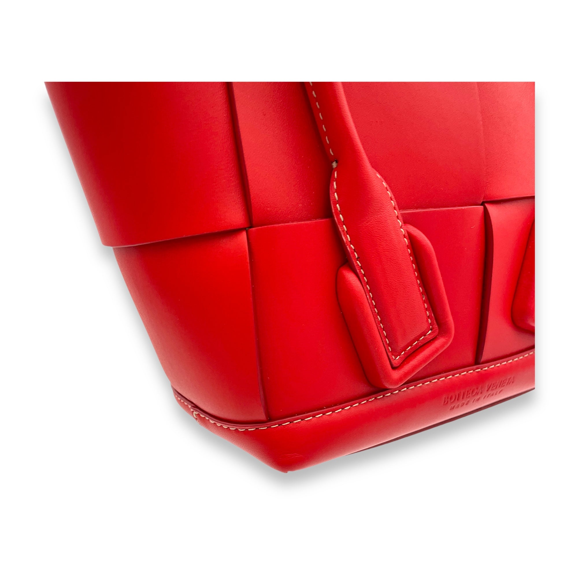 Arco Tote Bag Red in Lambskin, Silver hardware