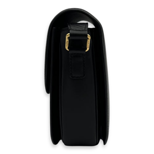 Celine Triomphe Medium Black Shoulder Bag in Calfskin, Gold hardware_4