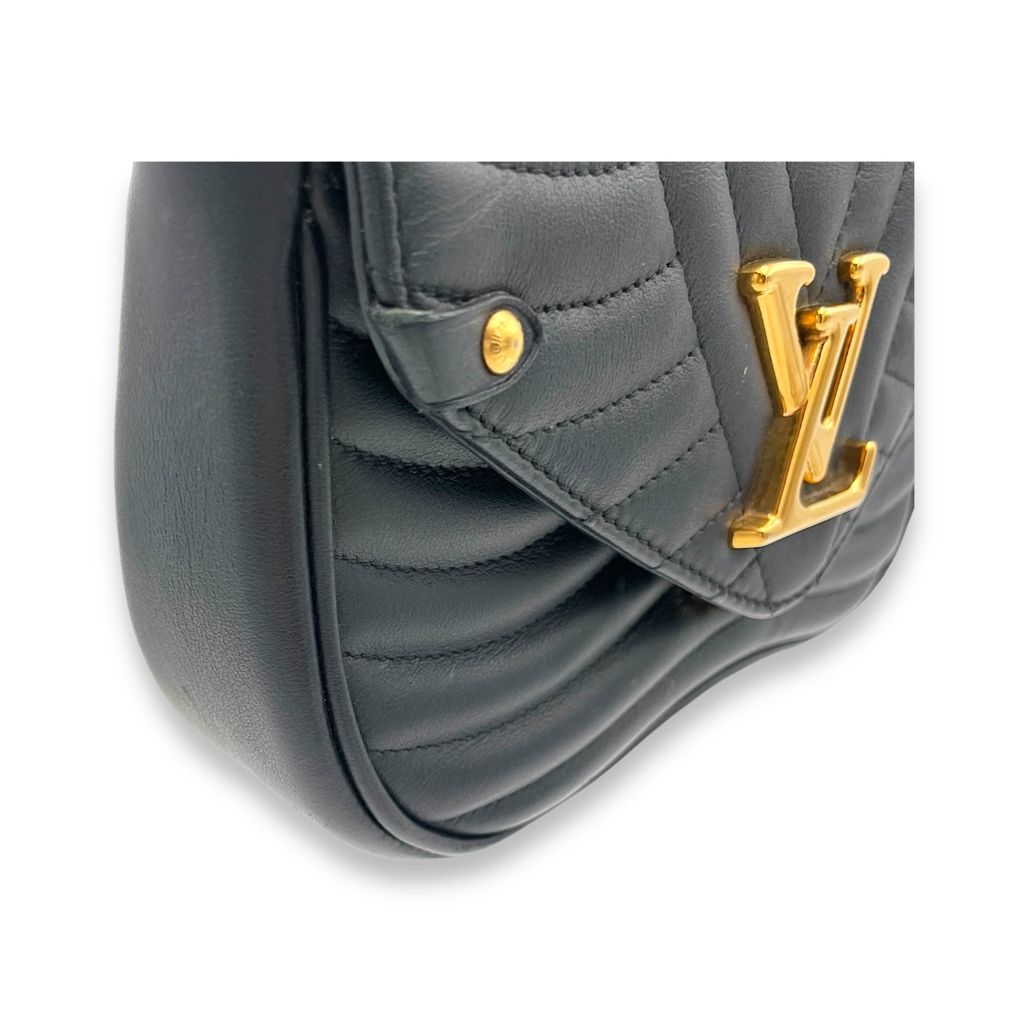 New Wave Crossbody Bag Black in Calfskin, Gold hardware