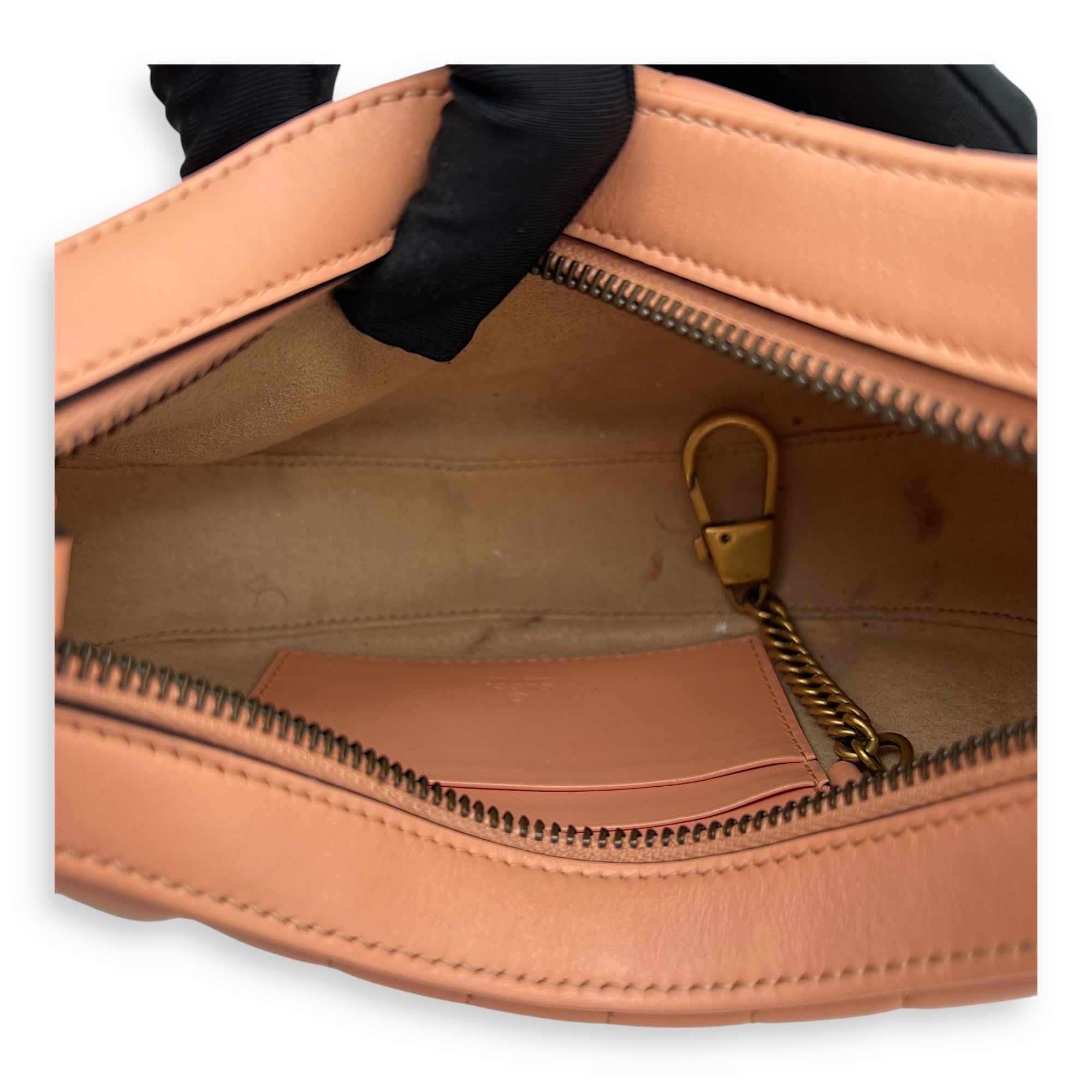 Gucci Half Moon Marmont Peach Shoulder Bag in Calfskin, Gold hardware_6