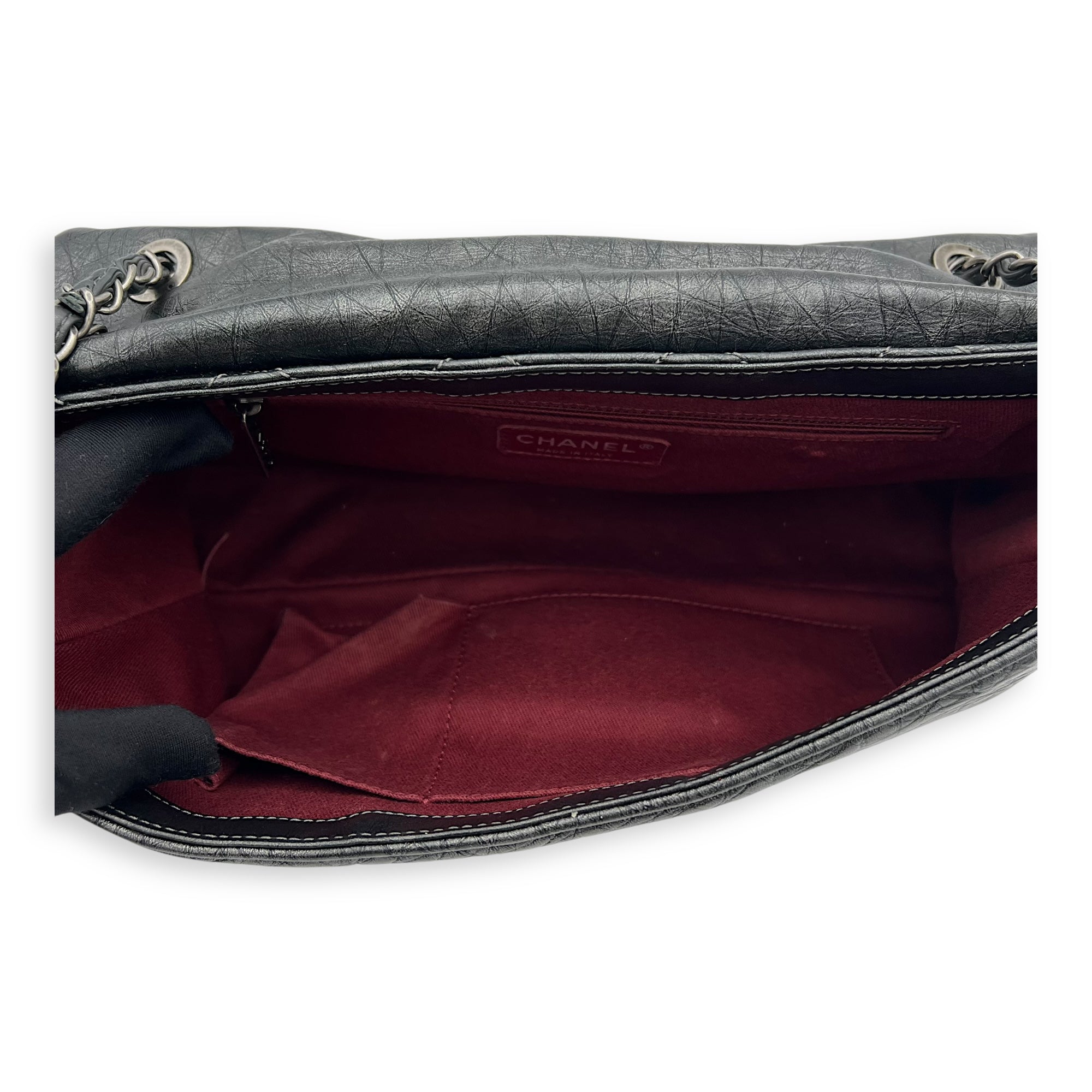 Matelassé Shoulder Bag Grey in Calfskin, Ruthenium hardware