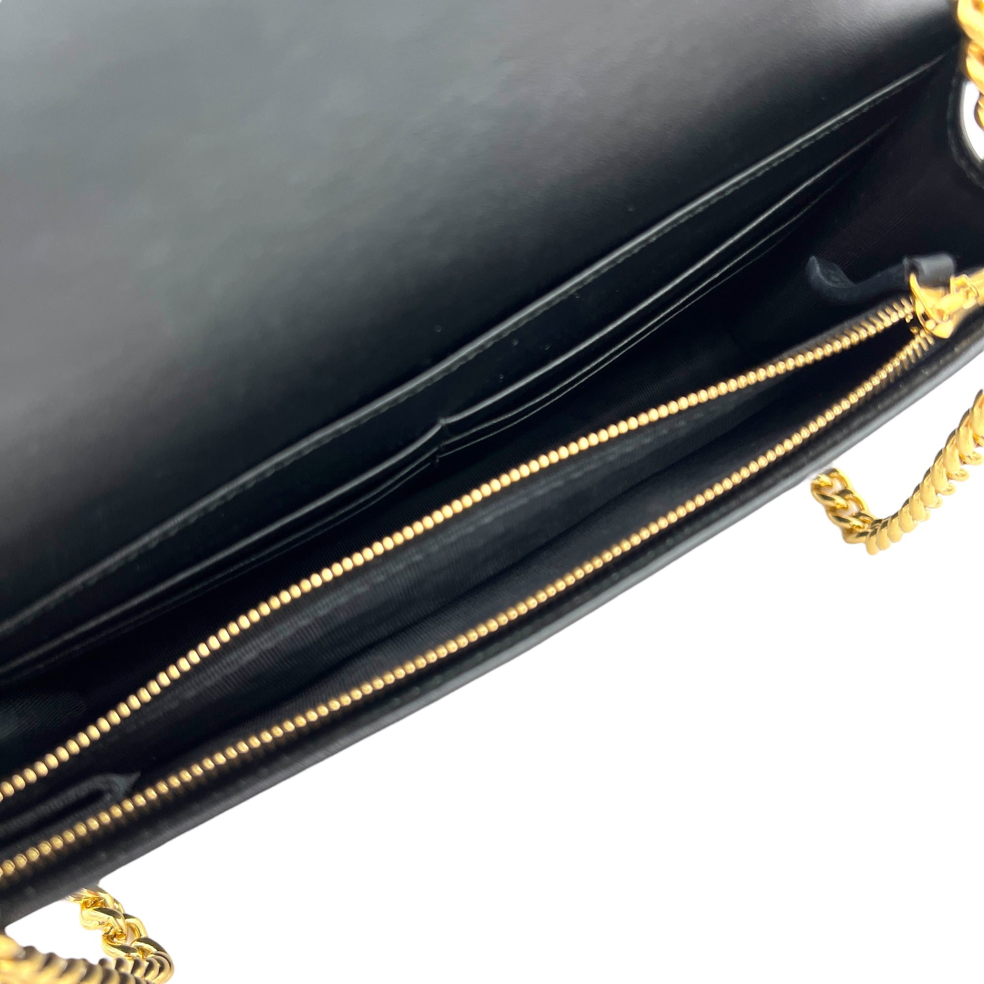 GG Black Wallet On Chain in Calfskin, Gold hardware