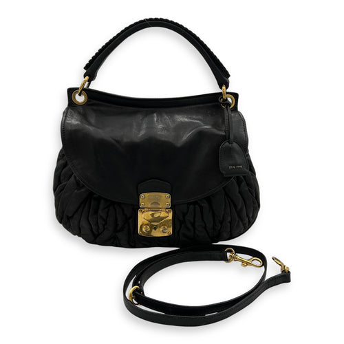 Matelassé Shoulder Bag Black in Lambskin, Gold hardware