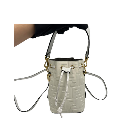 Fendi Mon Tresor Mini White Bucket Bag in Calfskin, Gold hardware_2