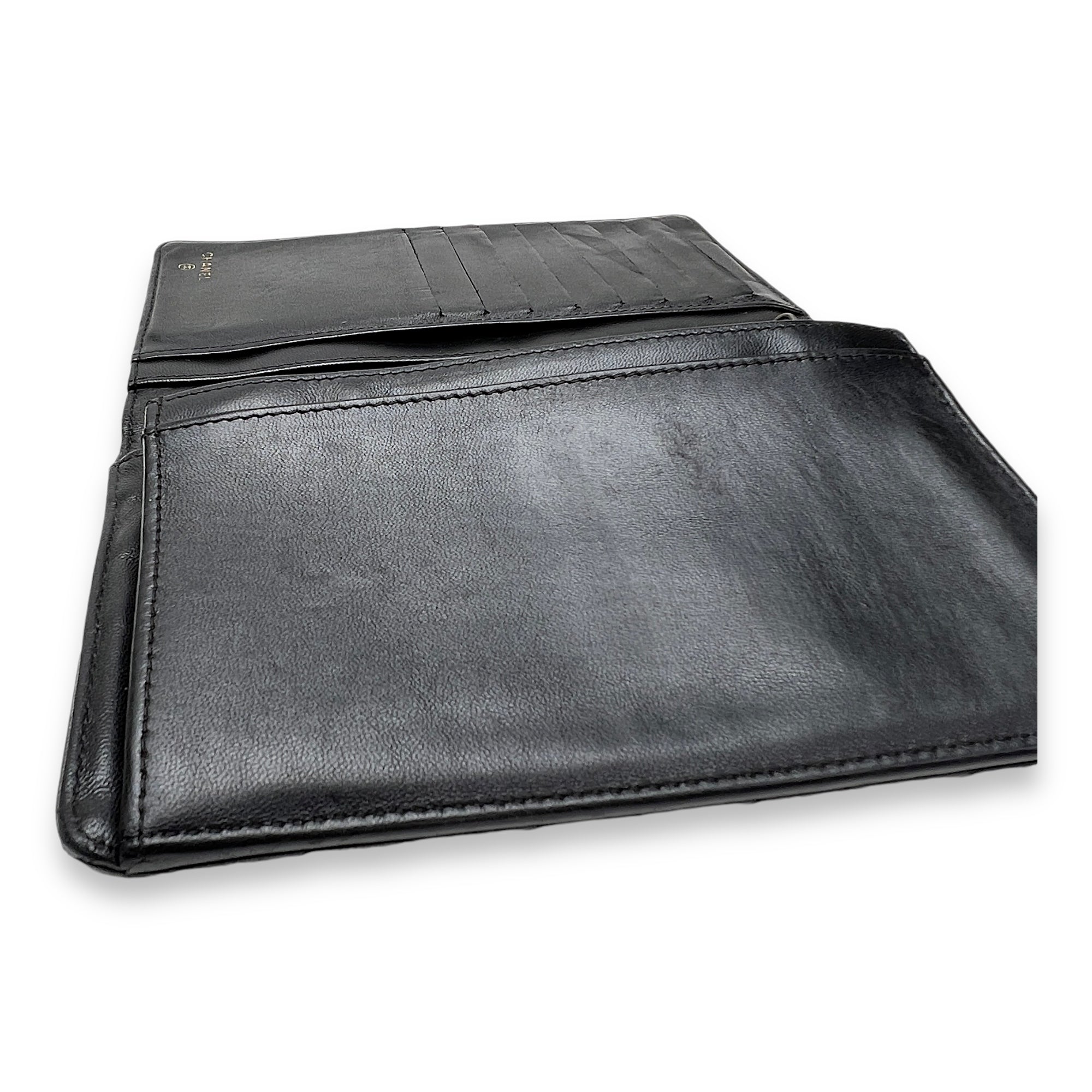 2.55 Long Flap Black Wallet in Calfskin, Gold hardware