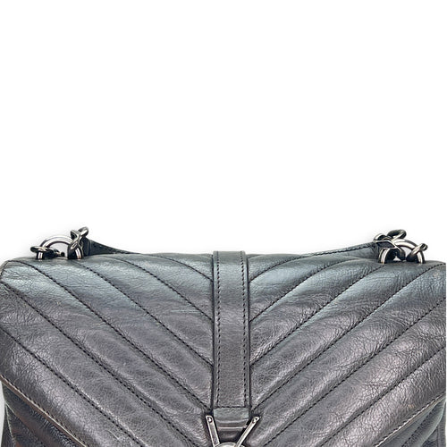 College Medium Grey Shoulder Bag in Calfskin, Silver hardware