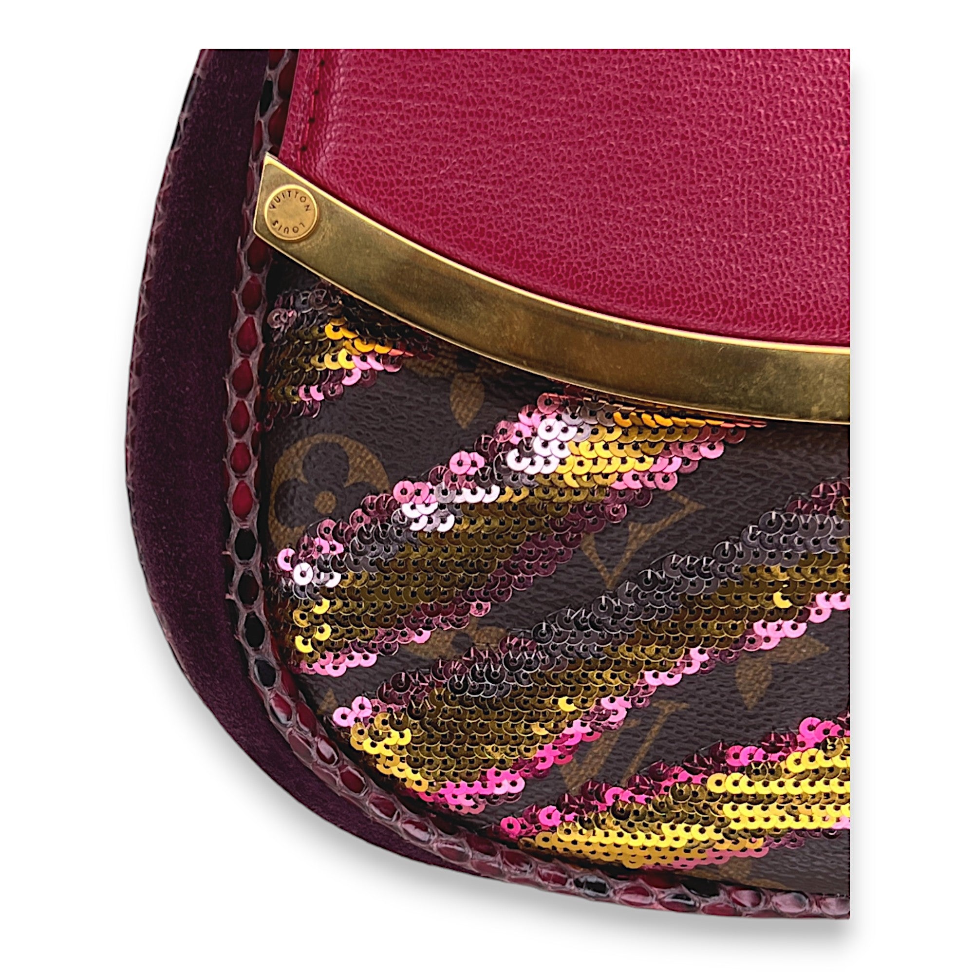 Savage Collection Printemps - Eté 2011 Red Clutch in Calfskin, Gold hardware