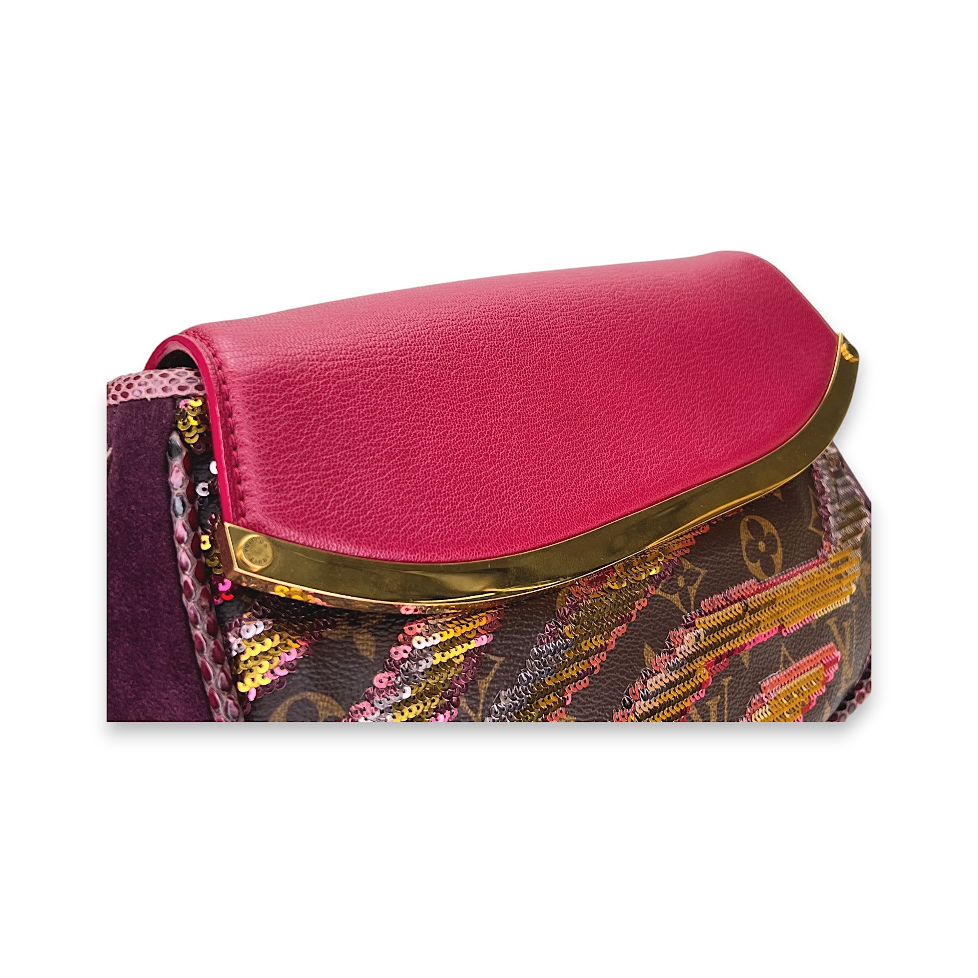 Savage Collection Printemps - Eté 2011 Red Clutch in Calfskin, Gold hardware