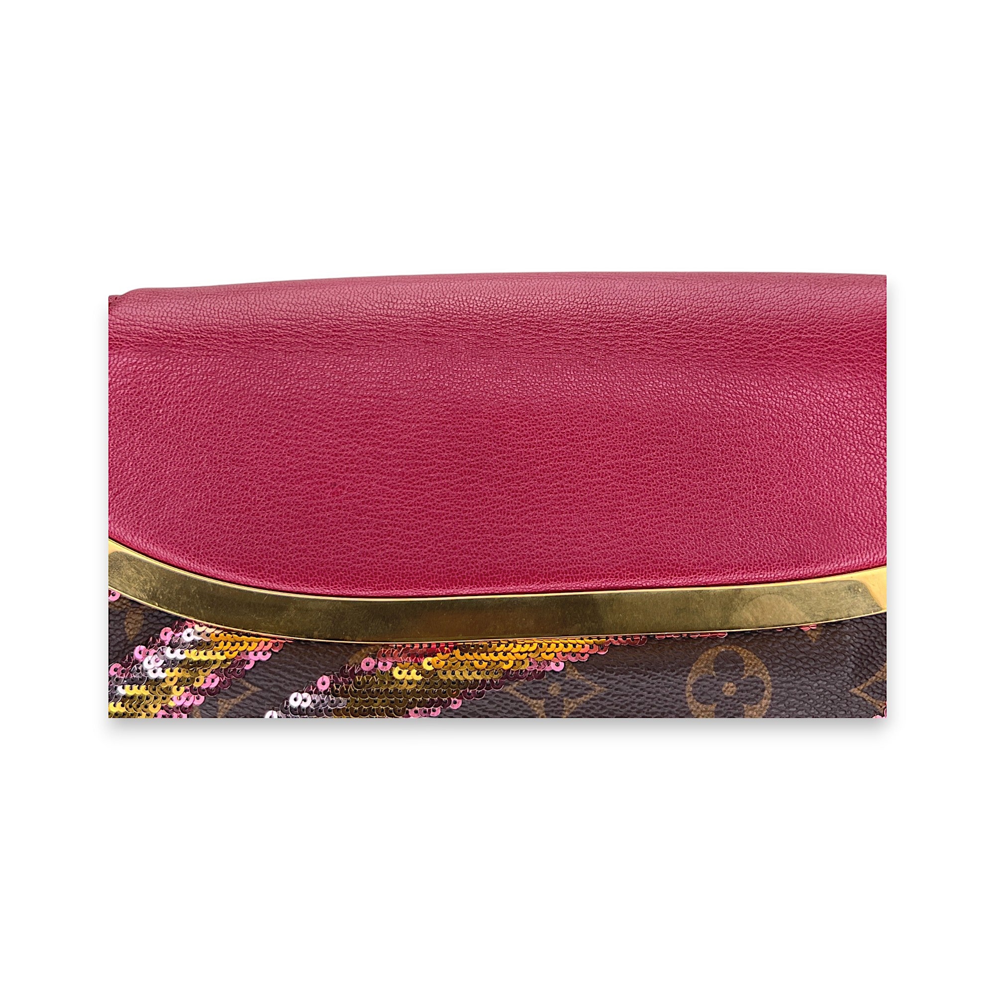 Savage Collection Printemps - Eté 2011 Red Clutch in Calfskin, Gold hardware