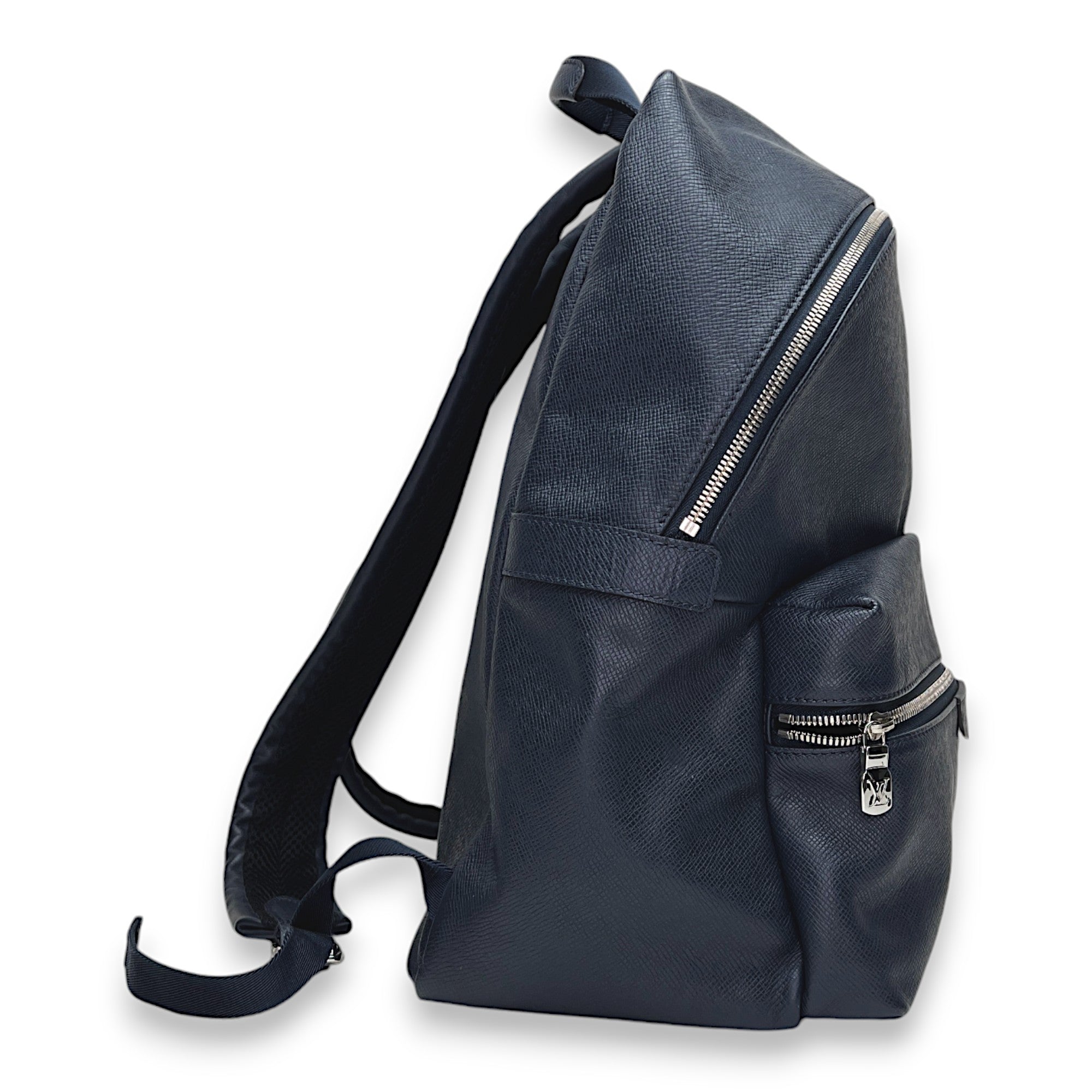 Discovery PM Navy Backpack in Calfskin, Silver hardware