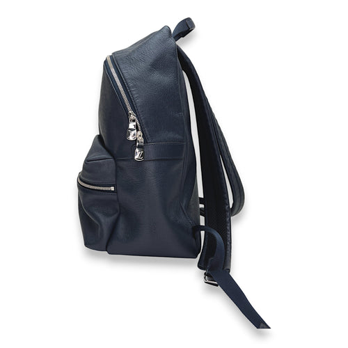 Discovery PM Navy Backpack in Calfskin, Silver hardware