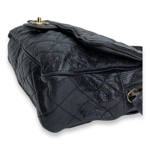 Easy Flap Black Shoulder Bag in Caviar Leather, Gold hardware