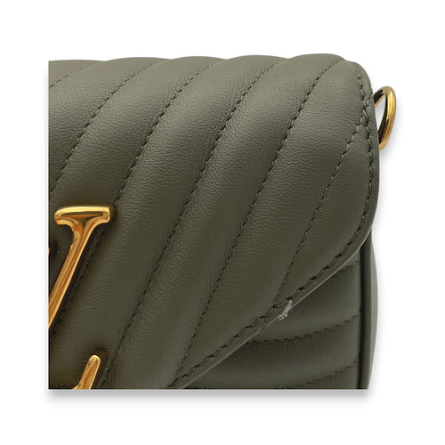 New Wave Multi-Pochette Green Crossbody Bag in Calfskin, Gold hardware