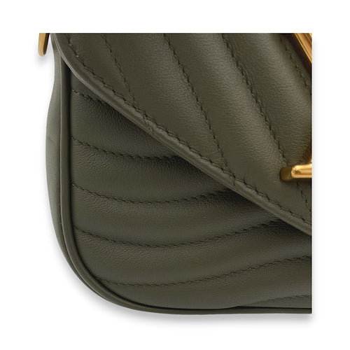 New Wave Multi-Pochette Green Crossbody Bag in Calfskin, Gold hardware