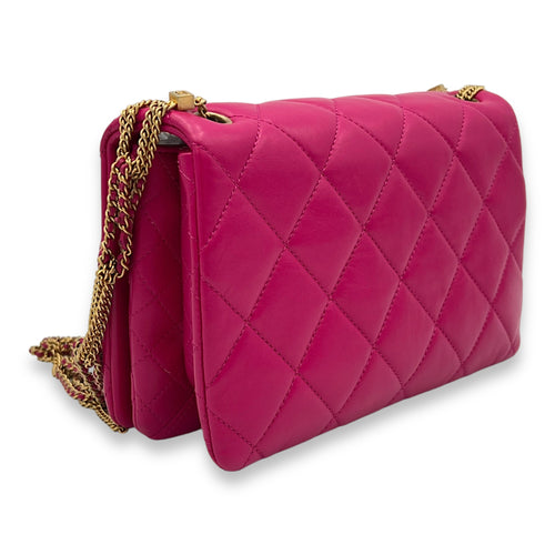 On and On Quilted Flap Pink Shoulder Bag in Lambskin, Gold hardware