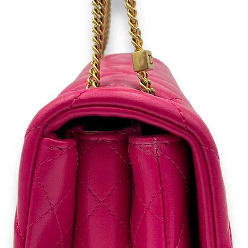 On and On Quilted Flap Pink Shoulder Bag in Lambskin, Gold hardware